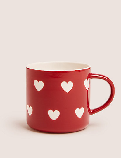 red mug, hearts