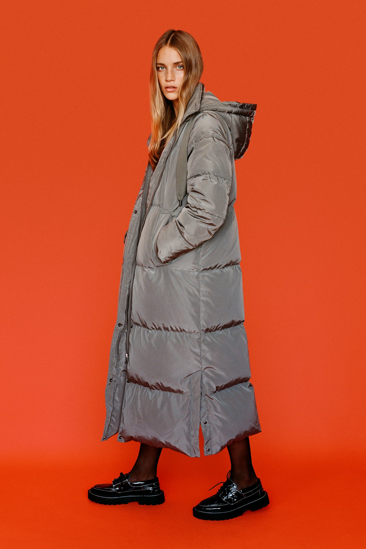 LONG DOWN JACKET WITH WATER AND WIND PROTECTION