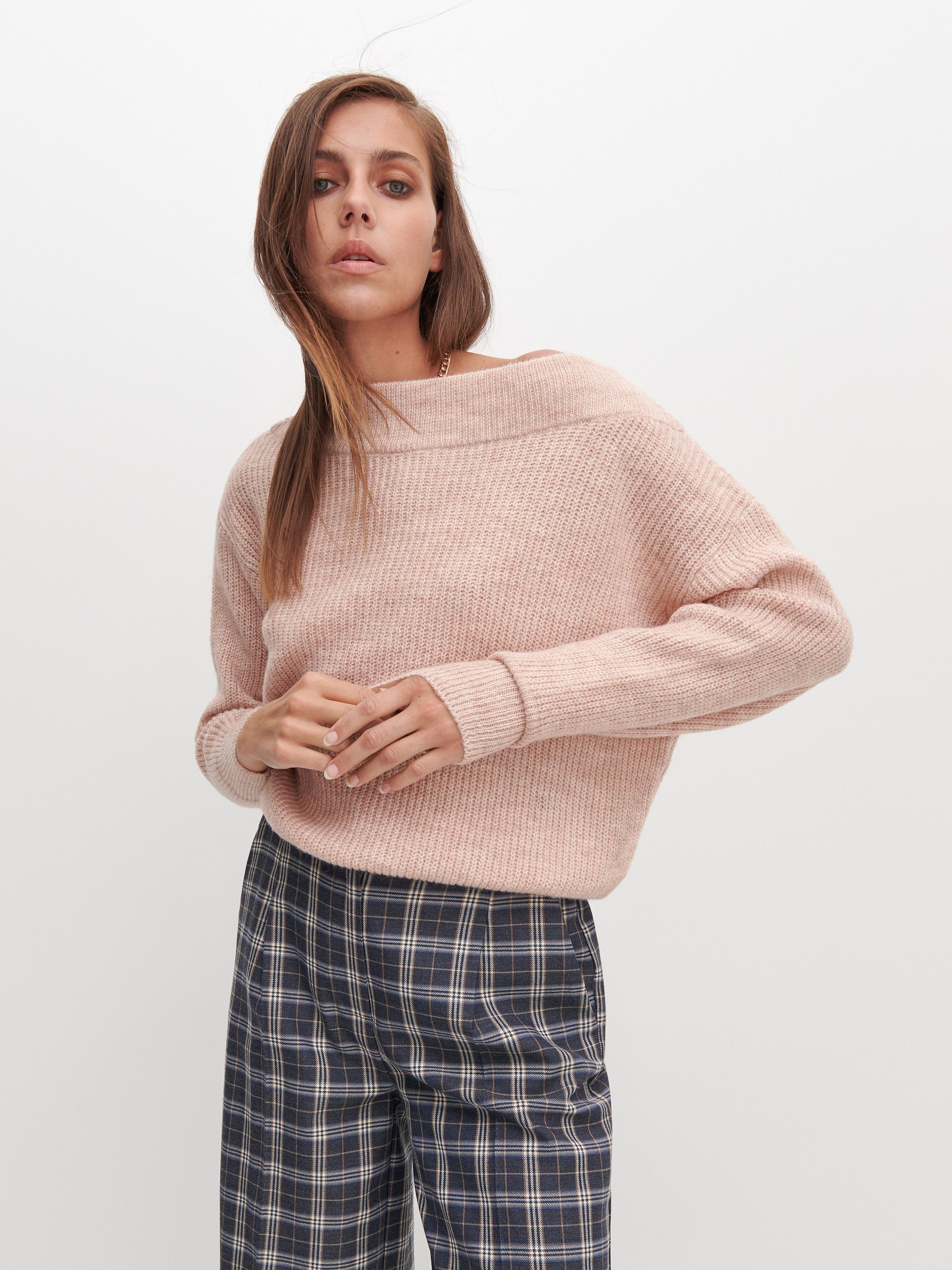 Pullover aus grobmaschigem Strick