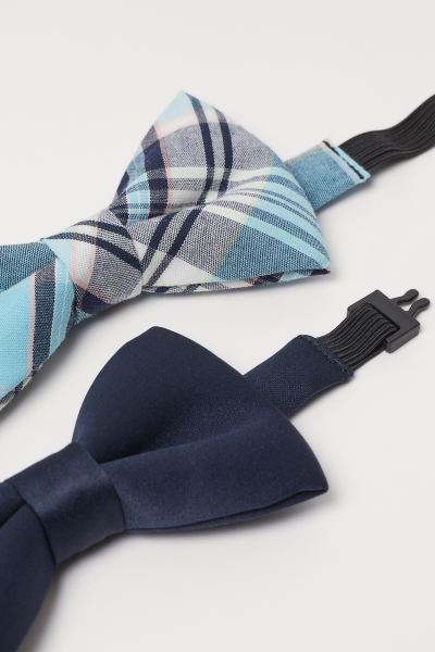 2-pack patterned bow ties