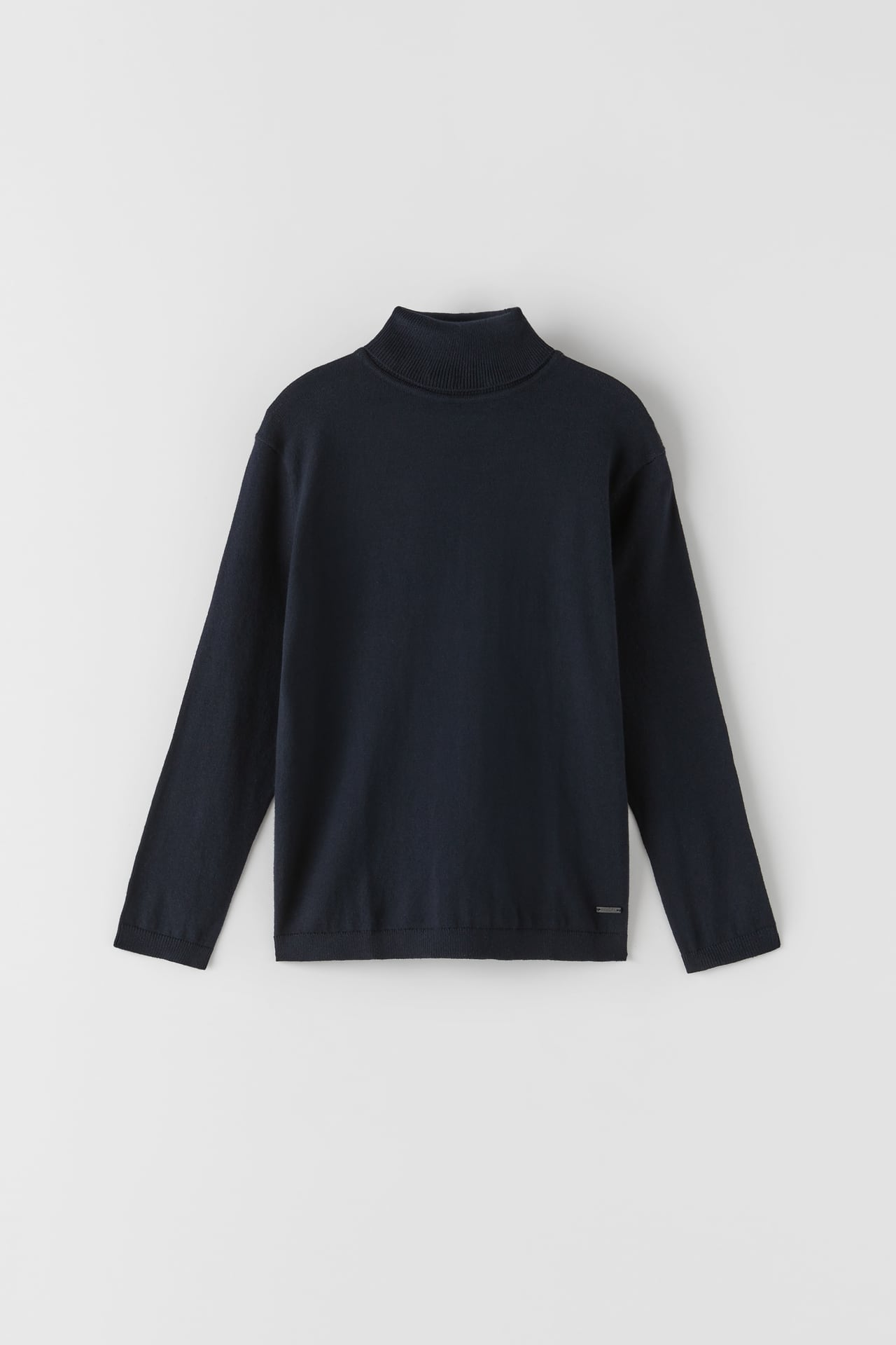 PLAIN KNIT SWEATER