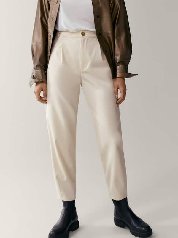 Slouchy trousers with darts