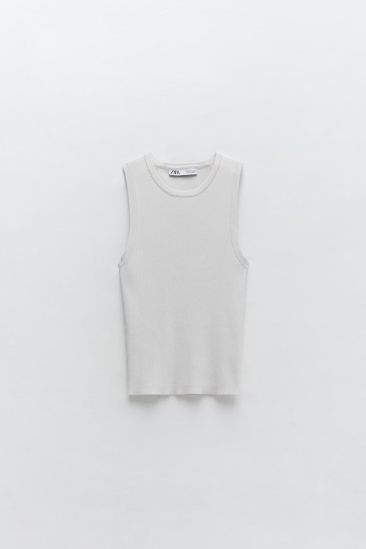 SLEEVELESS KNIT TOP