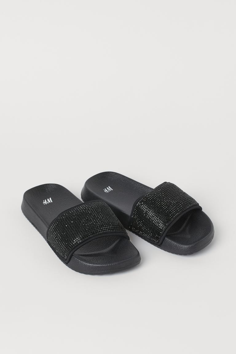 Rhinestone-strap pool shoes