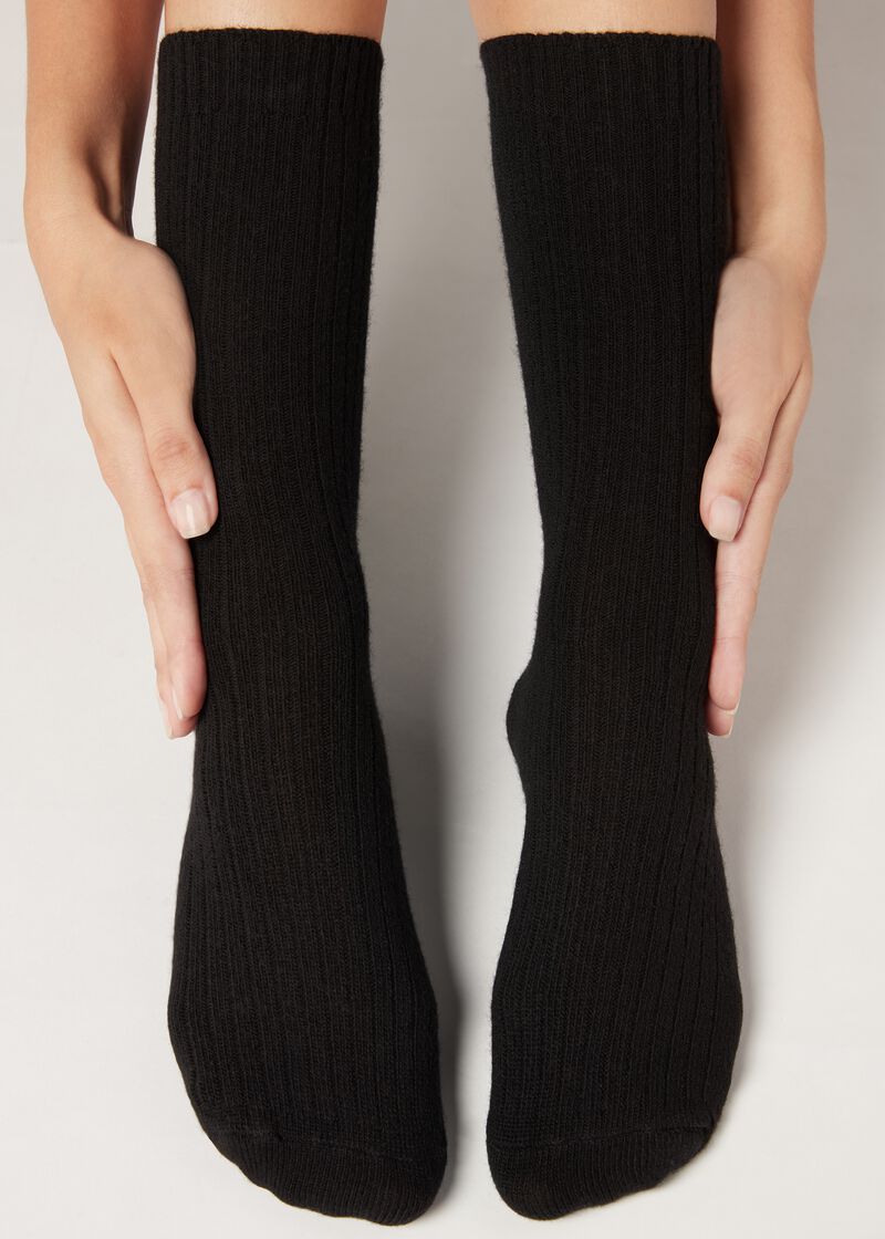  Kurze Socken in Rippe mit Wolle und Kaschmir