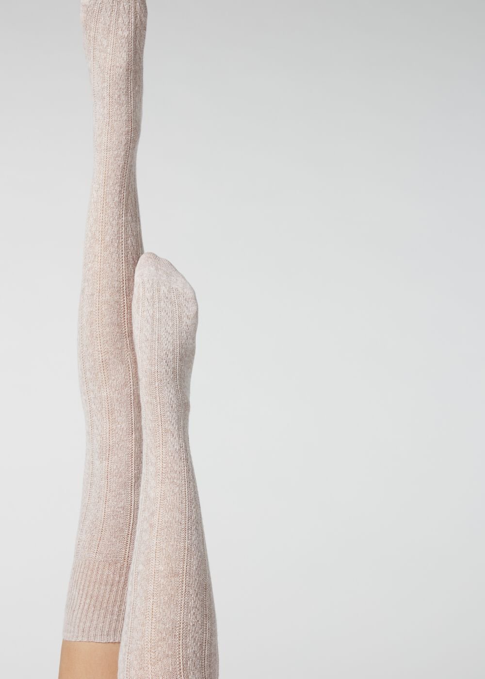 Gemusterte Overknees mit Cashmere