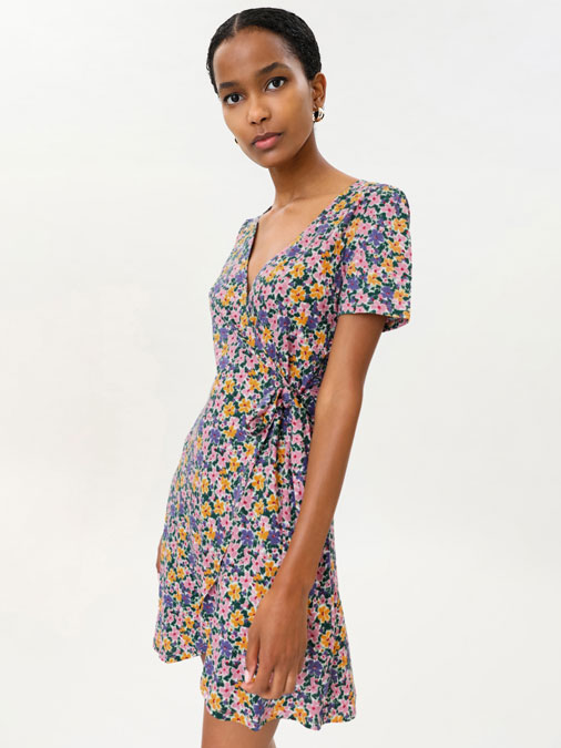 SHORT SLEEVE WRAP DRESS