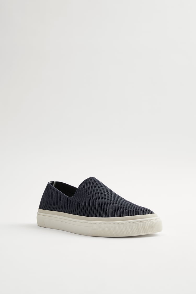 KNIT SNEAKERS