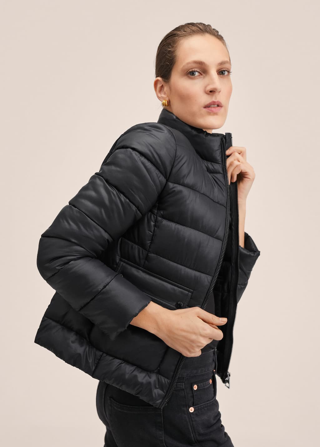 Anorak acolchado bolsillos