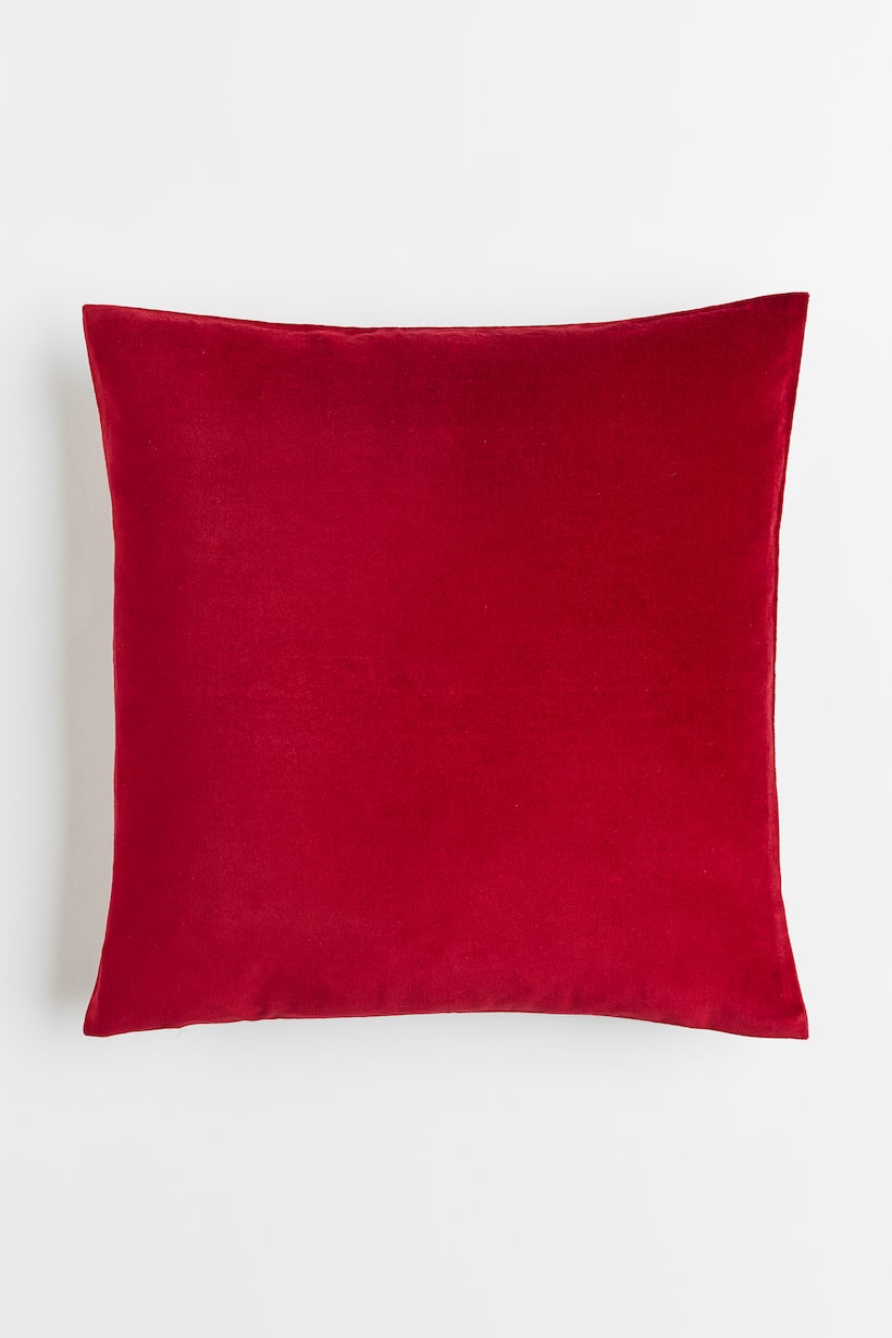 VELVET CUSHION
